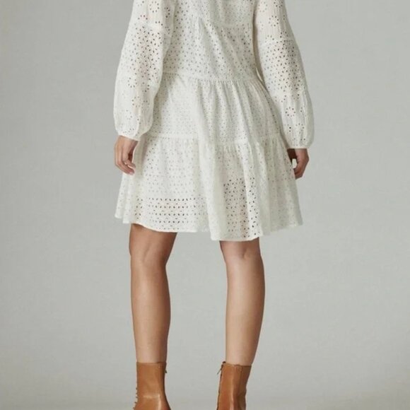 White Tiered Woven Peasant Long-Sleeve Dress - Picture 4 of 11